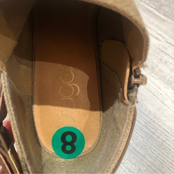 NWT Sugar Wedge Bootie Size 8 - Picture 6 of 9